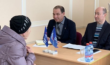 Виктор Купчик работал с обращениями саракташцев